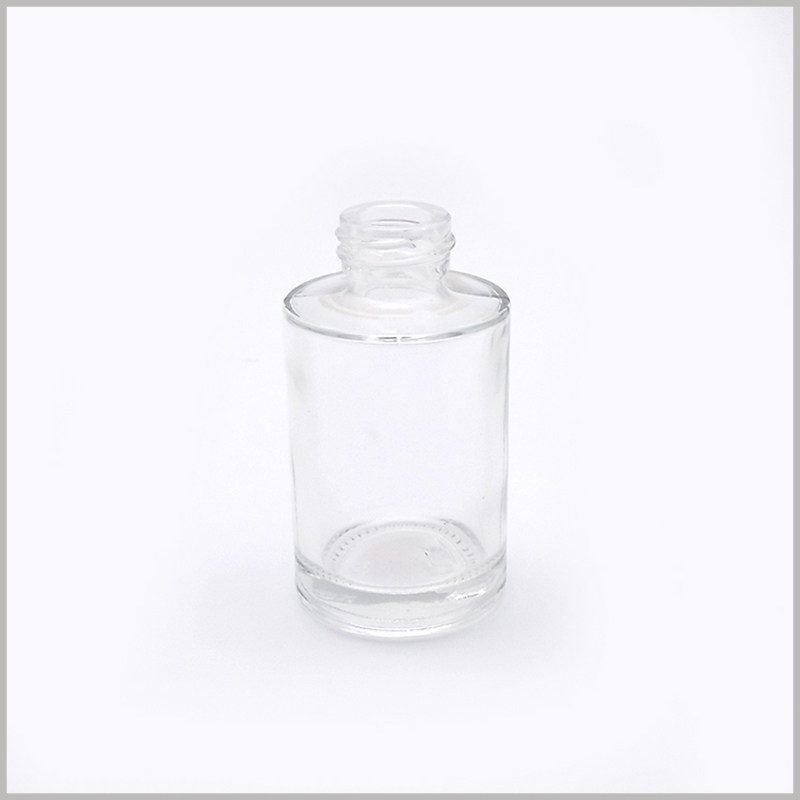 Cheap Round flat shoulder clear glass dropper bottle for essential oil, thick glass can make the bottle more durable.