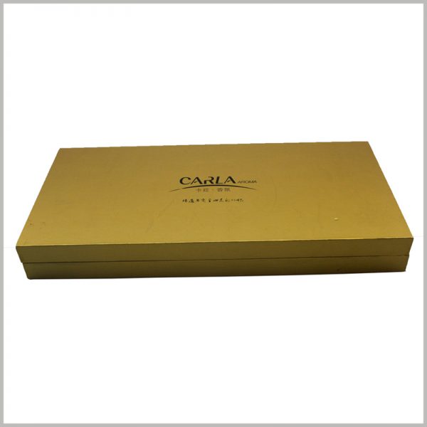 Custom Essential oil packaging boxes wholesale. Gold cardboard packaging has a good visual sense overall, and the brand name that can be used reflects value.