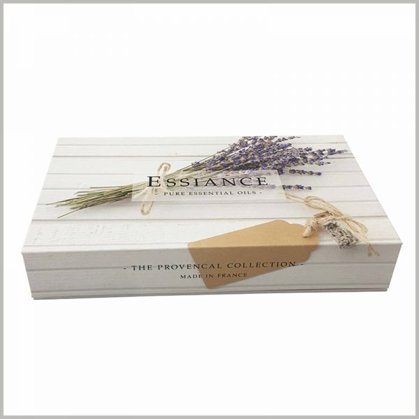 Custom White large cardboard boxes for essential oil packaging.When you see the printed content of white cardboard boxes, you will quickly understand the product characteristics.