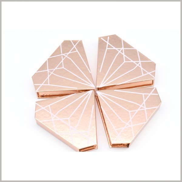 Diamond-shaped creative packaging boxes for eyelashes.This false eyelash box makes it easier to promote and sell the product.