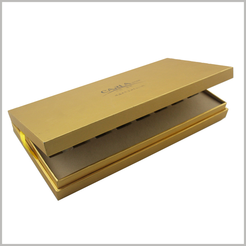 Essential oil packaging boxes wholesale. Cosmetic packaging uses 1200gsm gray board as one of the raw materials to improve packaging rigidity.