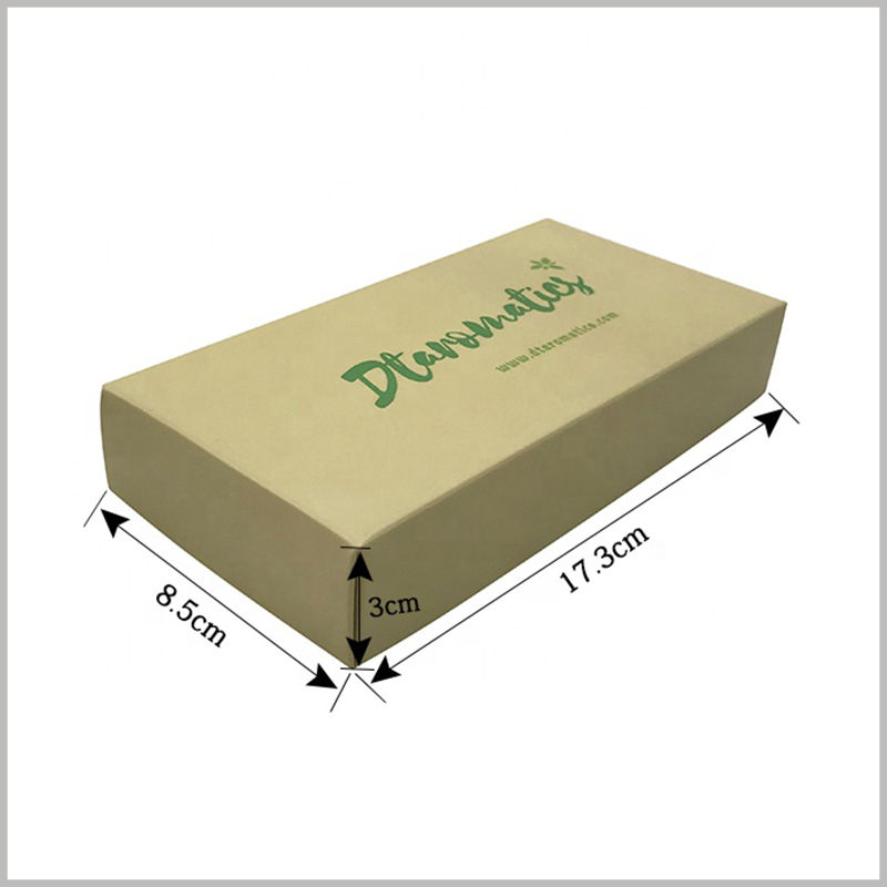 Kraft paper packaging boxes wholesale. 6 bottles of essential oil are packed in kraft paper. The reference size of the box is: 8.5cm×17.3cm×3cm. Or according to the quantity of essential oil in your box, the capacity of essential oil bottle, and the size of the customized packaging.