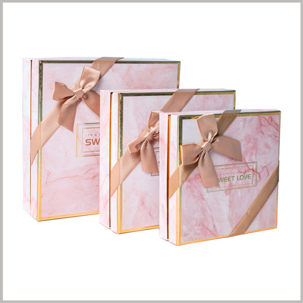 Pink Gift packaging for lipstick subscription boxes, Pink is loved by most women and is widely accepted and recognized.