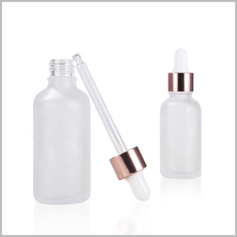 White Frosted essential oil dropper bottles wholesale. The use of high-quality frosted glass adds to the sturdiness of the essential oil bottle.