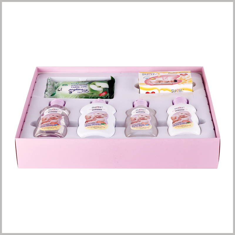 baby care products packaging boxes set. The custom packaging contains 2 bottles of baby shampoo, 2 bottles of shower gel, and 2 pieces of soap, and the above products are fixed in blister packaging.