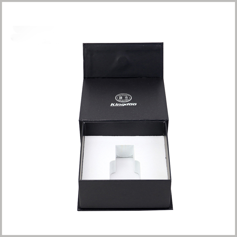 Black round gift boxes for perfume packaging