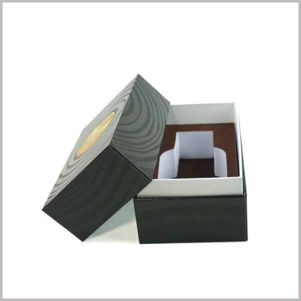 custom cardboard boxes with lids for perfume packaging.This is a small printed boxes. The packaging design is compact and the perfume glass bottle occupies two thirds of the box space.