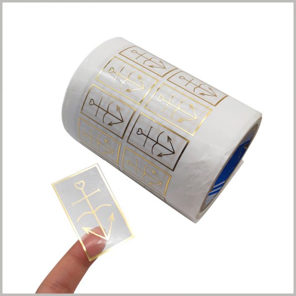 custom clear gold foil labels for essentlai oil.The content formed by bronzing printing is also completely customizable, which can better promote your products and brands.