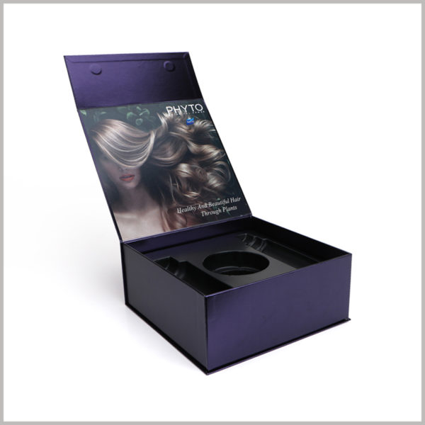custom printed boxes for shampoo packaging. The blister inside the custom packaging can accommodate three hair care products, which are placed and displayed in an orderly manner.