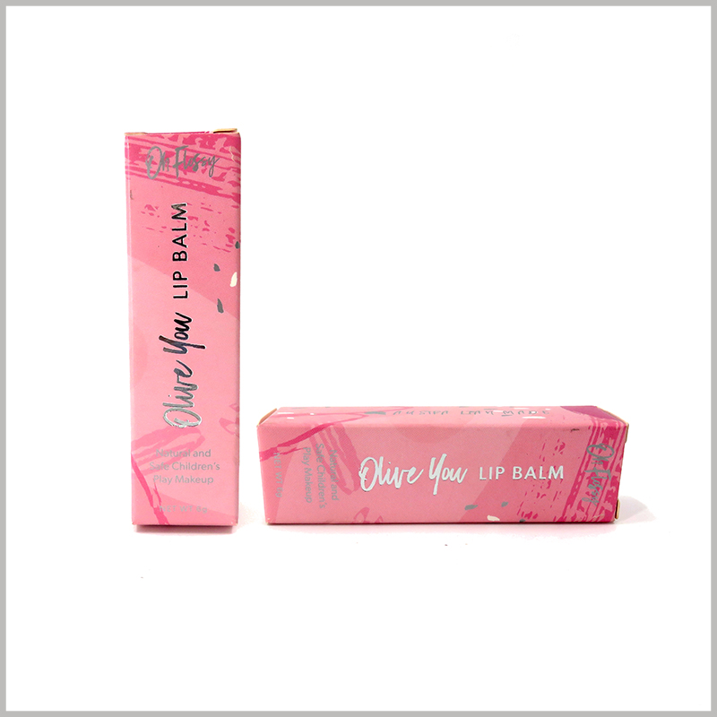 eco friendly cosmetic packaging for lip balm boxes. Pink square cosmetic packaging boxes, fonts and patterns are printed with hot silver printing process, reflecting the value of the product.