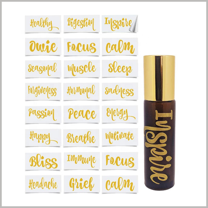 gold labels for lip gloss tubes. Customized cosmetic labels can avoid the monotony of lip gloss bottles, help create personalized lip gloss brands, and play a good role in publicity.