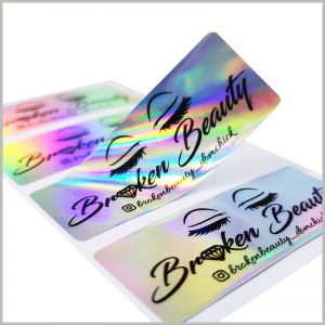 hologram labels for eyelash packaging.The eye and false eyelash patterns, brand name and other main information are printed on the customized label, which can quickly attract the attention of customers.