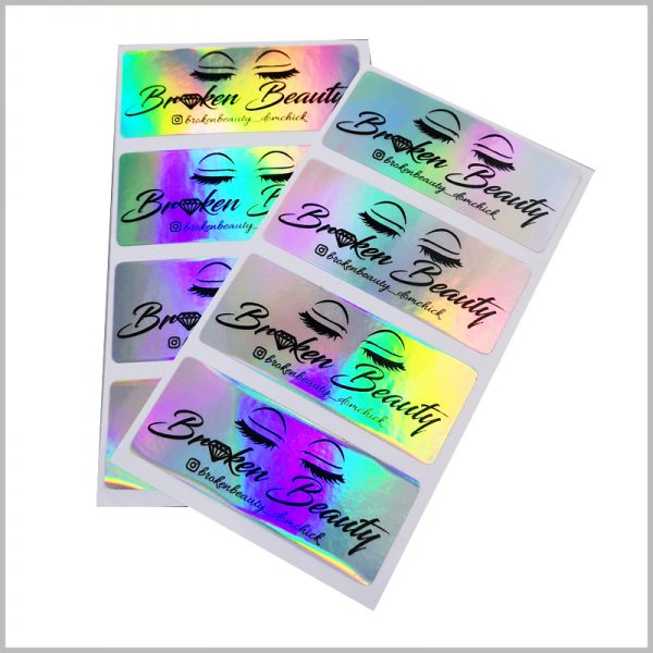 hologram labels for eyelash packaging boxes.Holographic labels use laser paper as the main raw material, which has a unique visual sense, which is more conducive to helping packaging and products stand out on the shelf.