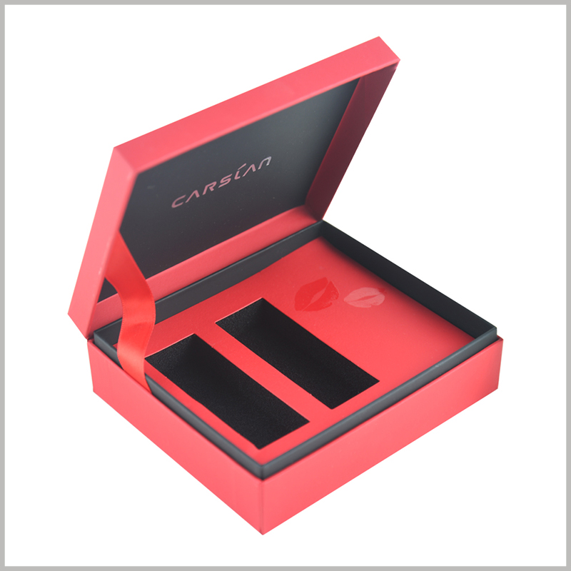 lipstick gift boxes for 2 pieces. The black sponge insert is covered with printed paper, which improves the visual experience and effect of the lipstick package.