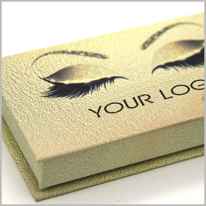 luxury gold cardboard eyelashes boxes packaging with logo.This creative packaging boxes is attractive enough to print your brand logo under the "eyes" pattern, which will quickly promote the brand.