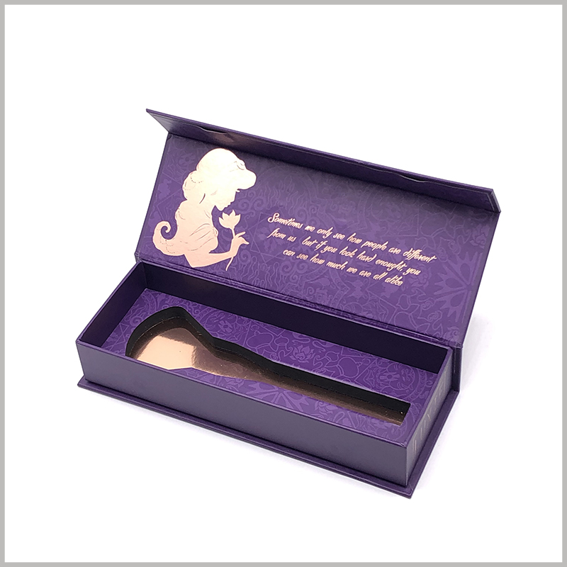 luxury single makeup brush packaging wholesale. There are printed laminated paper on the surface of the EVA inside the cosmetics package, and gold foil paper at the bottom of the makeup boxes, which can improve the visual experience inside the package.
