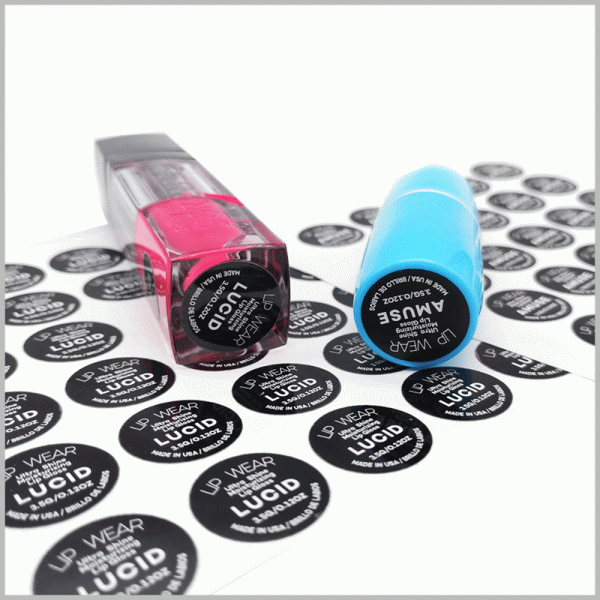 printable round labels for lip gloss bottle bottom. Custom labels are used for lip gloss tubes, which can increase the uniqueness of the product and increase the attractiveness of the packaging