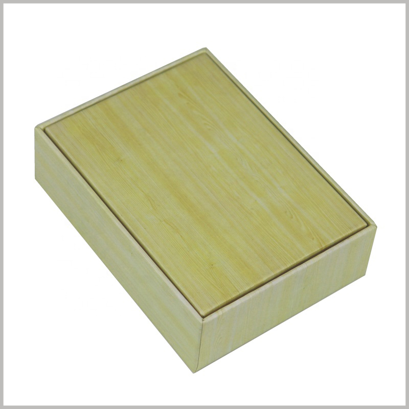 small cardboard packaging boxes wholesale. The creative packaging design makes the entire small box look like a "bamboo box", which is very attractive to customers.