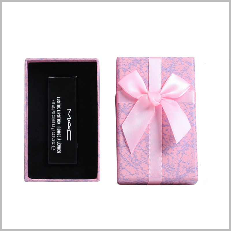 small lipstick gift boxes with lids. Cardboard gift boxes are made of 1200gsm gray board paper as raw materials, which improves the fixity and durability of the packaging.