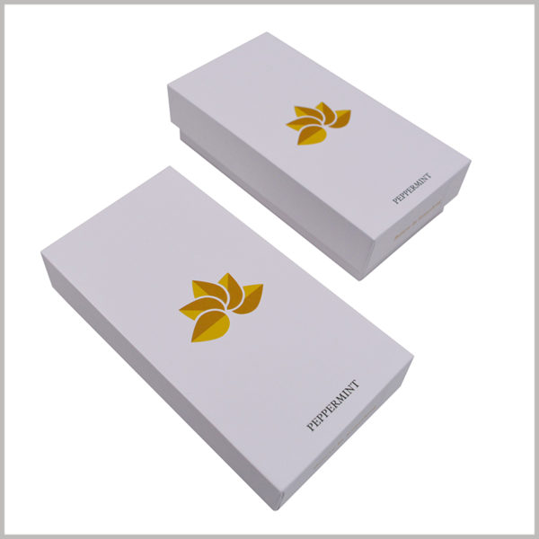 small white cardboard boxes with lids wholesale.The white hard cardboard boxes have a concise packaging design, but they can reflect the brand information and are conducive to product promotion.