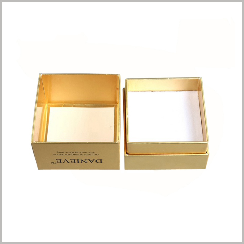 square gold cardboard boxes wholesale. The appearance of the packaging is completely surrounded by gold cardboard. The exterior of the packaging has a golden visual sense, and the skin care product packaging shows more luxury.
