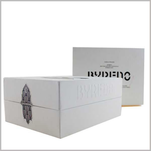 white cardboard gift boxes for perfume packaging.Packaging design makes full use of the printed content on the side, so that consumers can see relevant information about perfume brands in any direction.